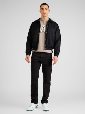 FRAME Between-season jacket in Black