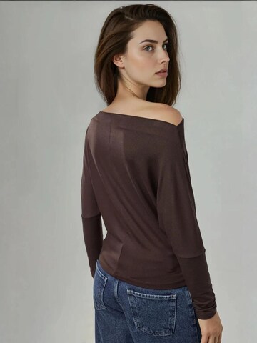 T-shirt Hiccup en marron