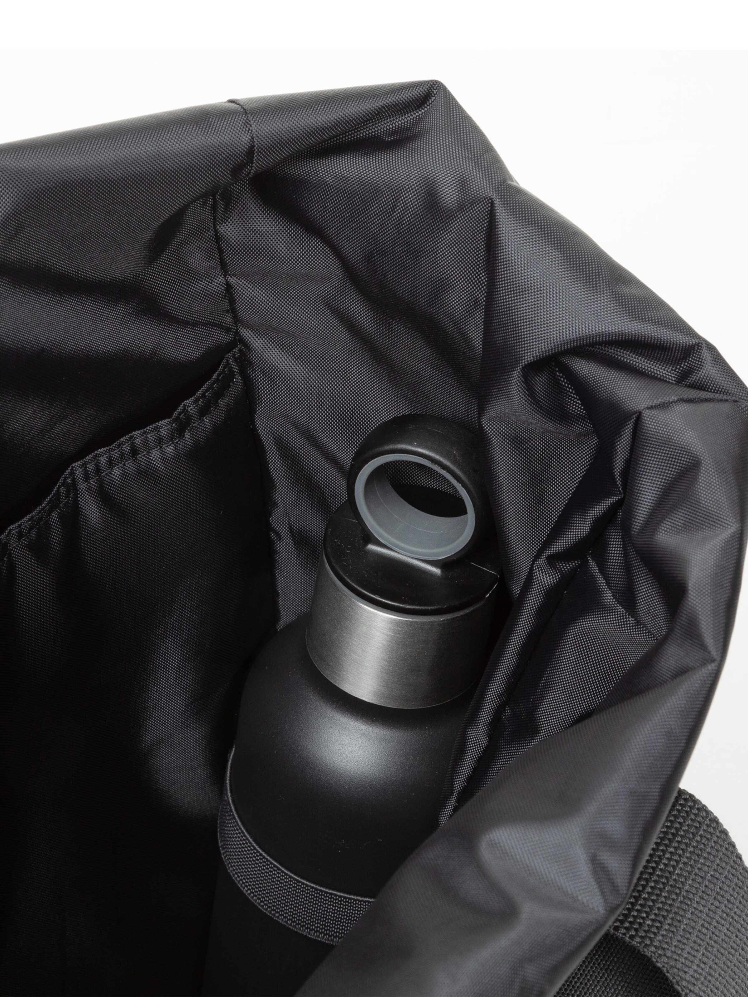 EASTPAK Σακίδιο πλάτης σε μαύρο