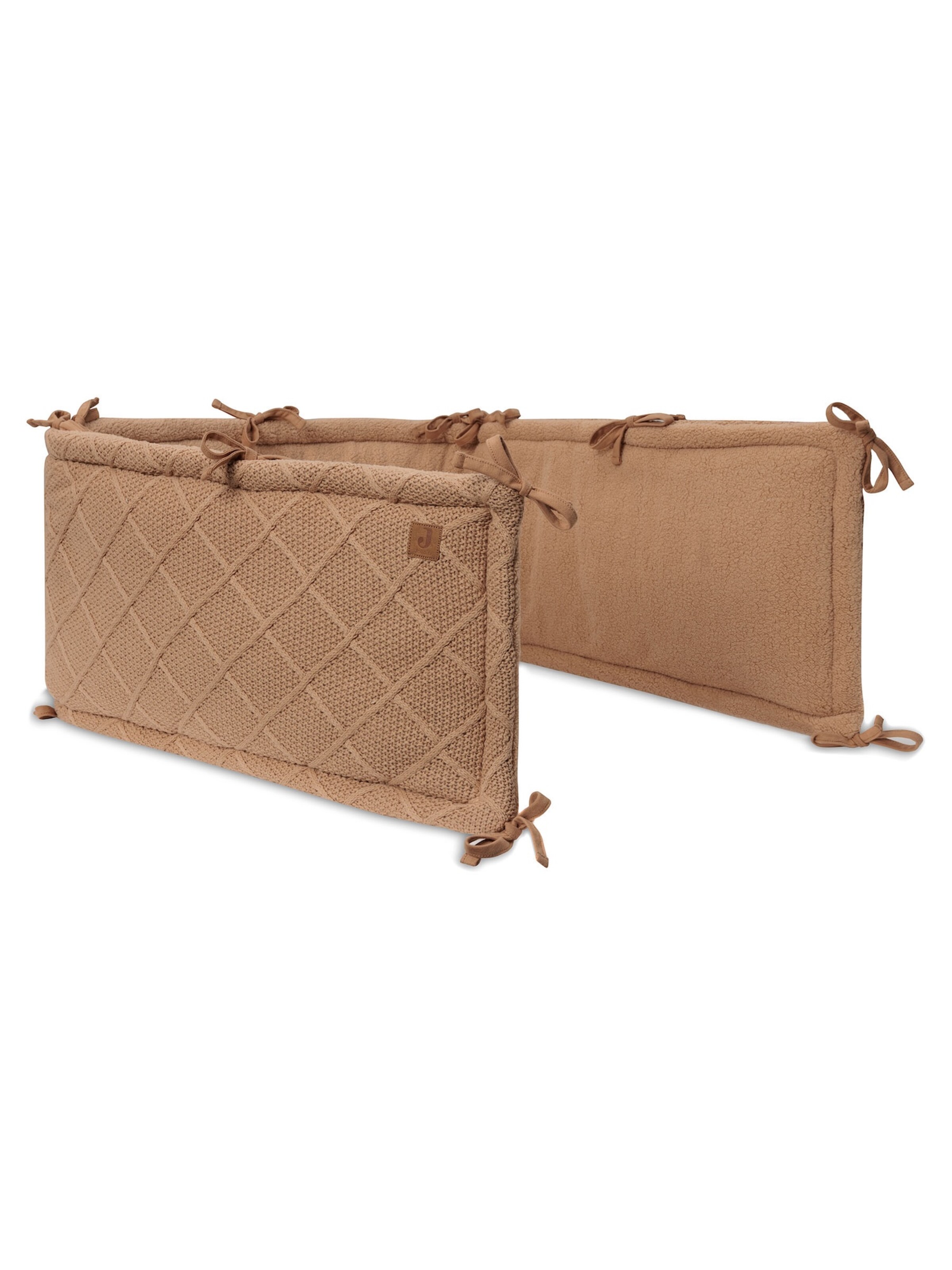 Jollein Lakens in Bruin