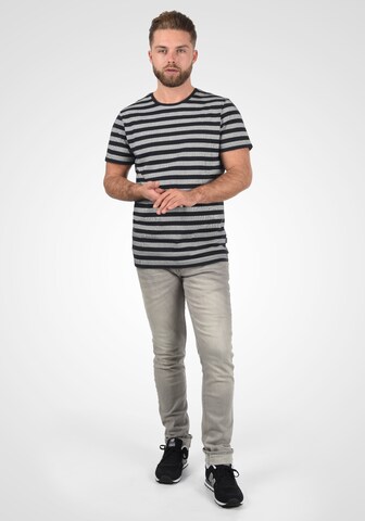 BLEND - Camiseta 'KAMA' en gris