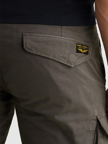 Regular Pantalon 'Nordrop tapered fit cargo shorts' PME Legend en gris