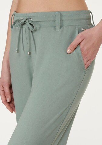 LASCANA Regular Pants in Green