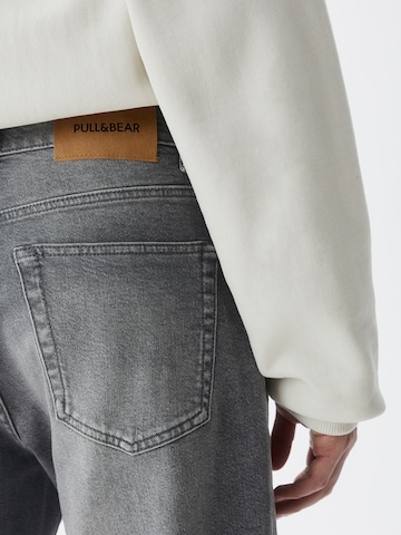 Pull&Bear Regular Jeans i grå