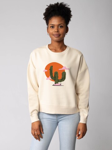 Watapparel Sweatshirt in White: front