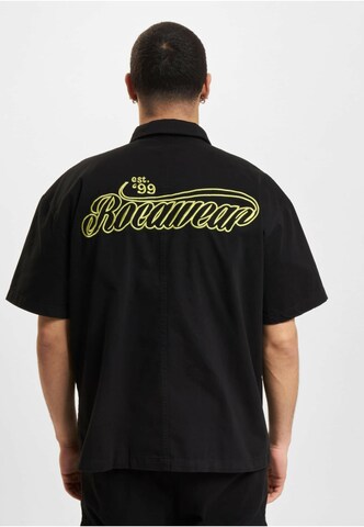 ROCAWEAR Regular fit Overhemd in Zwart: voorkant