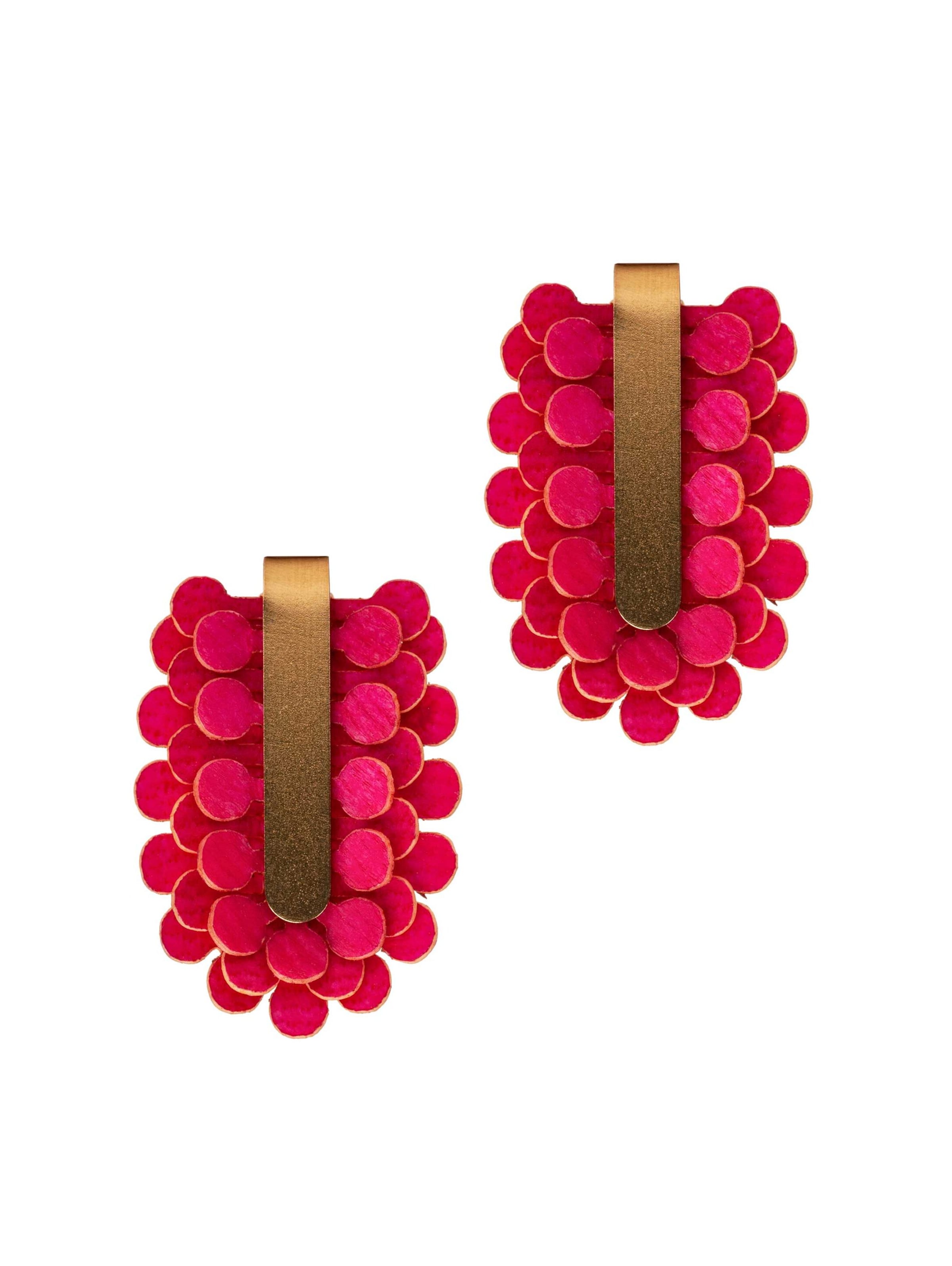 Gretchen Earrings in Pink: front