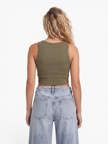 Haut 'Marlene' studioselect en vert
