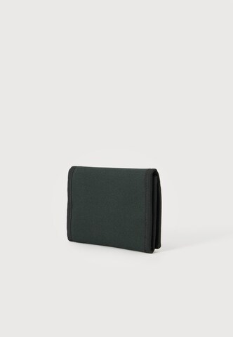 Carhartt WIP Wallet 'Alec' in Black