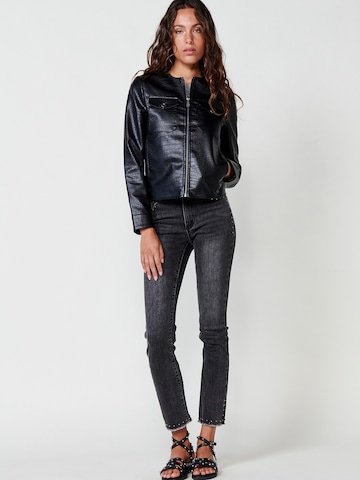KOROSHI Between-season jacket in Black
