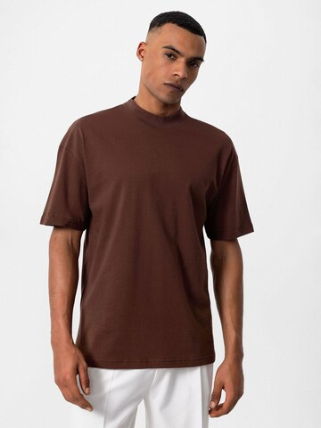 T-Shirt 'Ivan' Antioch en marron : devant