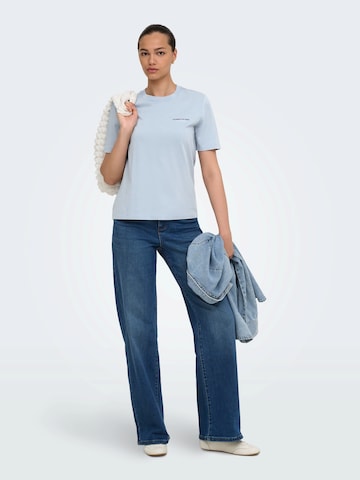 ONLY - Camiseta 'ONLLUCY MONJA' en azul
