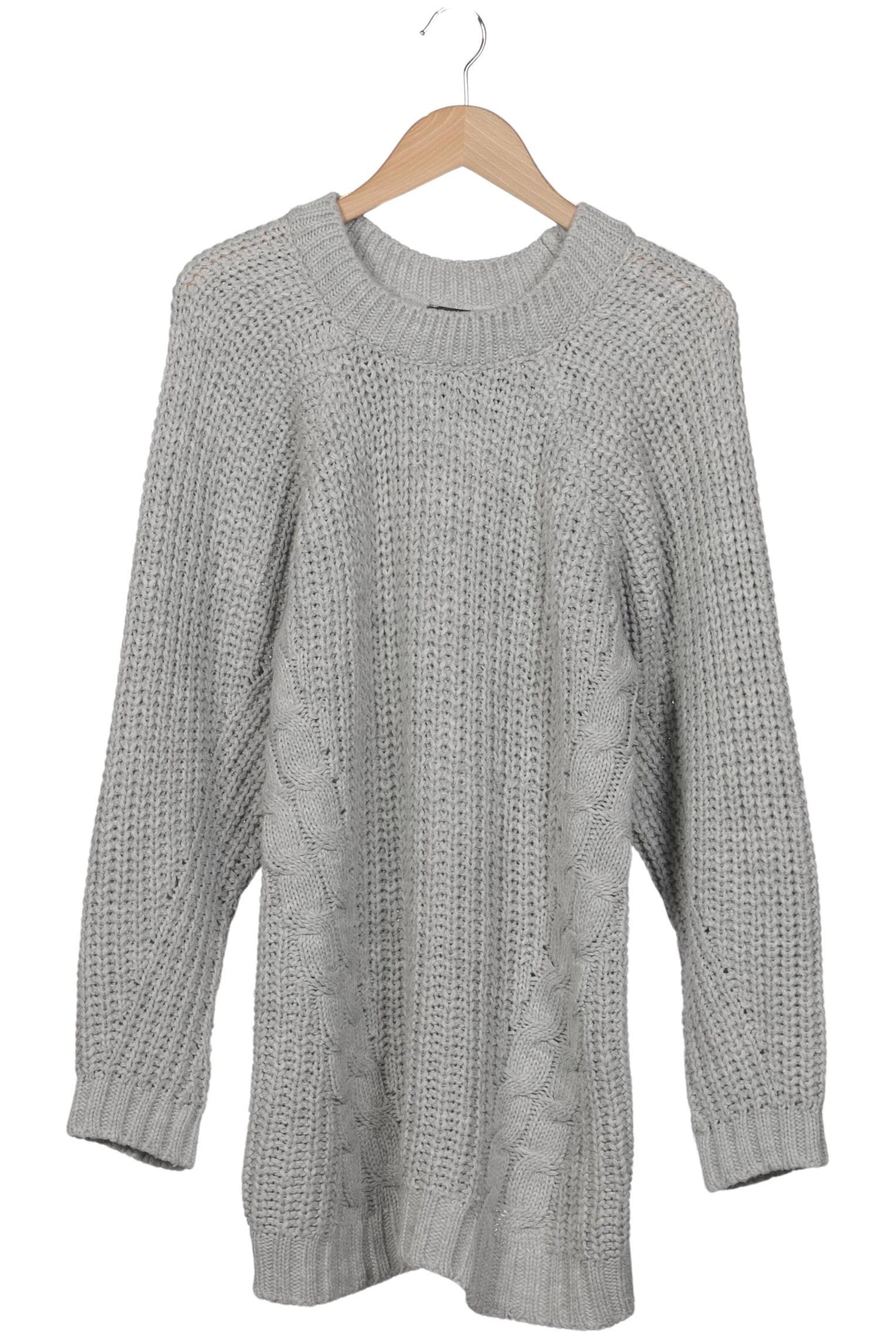Trendyol Sweater & Cardigan in M in Grey: front
