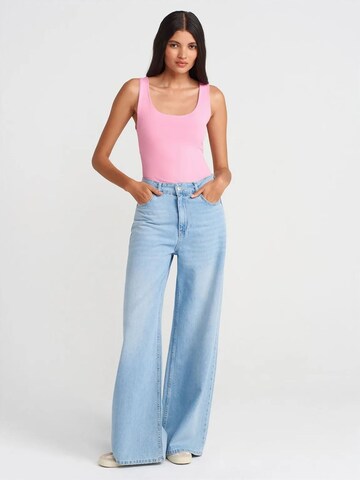 Top di Dilvin in rosa