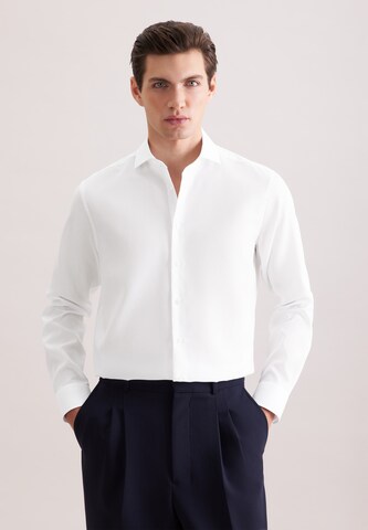 SEIDENSTICKER Regular Fit Hemd 'Schwarze Rose' in Weiß: Vorderseite