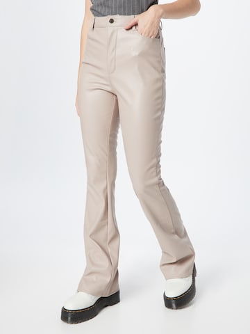 évasé Pantalon River Island en beige : devant