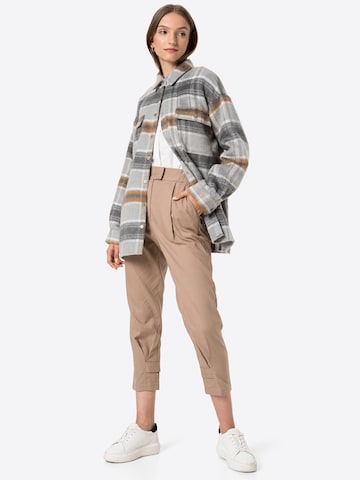 Effilé Pantalon à pince Sisley en beige