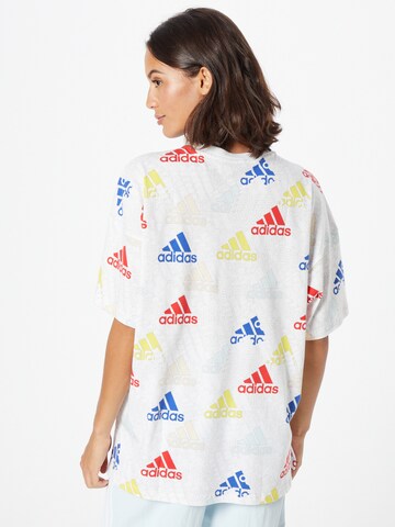 T-shirt fonctionnel 'Essentials Multi-Colored Logo friend' ADIDAS SPORTSWEAR en blanc