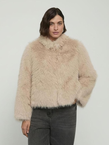 Cappotto invernale di Fiorella Rubino in beige: frontale