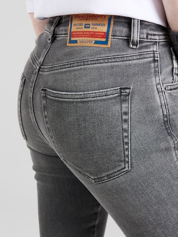 DIESEL Slimfit Jeans '2017 SLANDY' i grå
