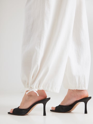 TOPSHOP Wide Leg Hose 'BEATE' in Weiß