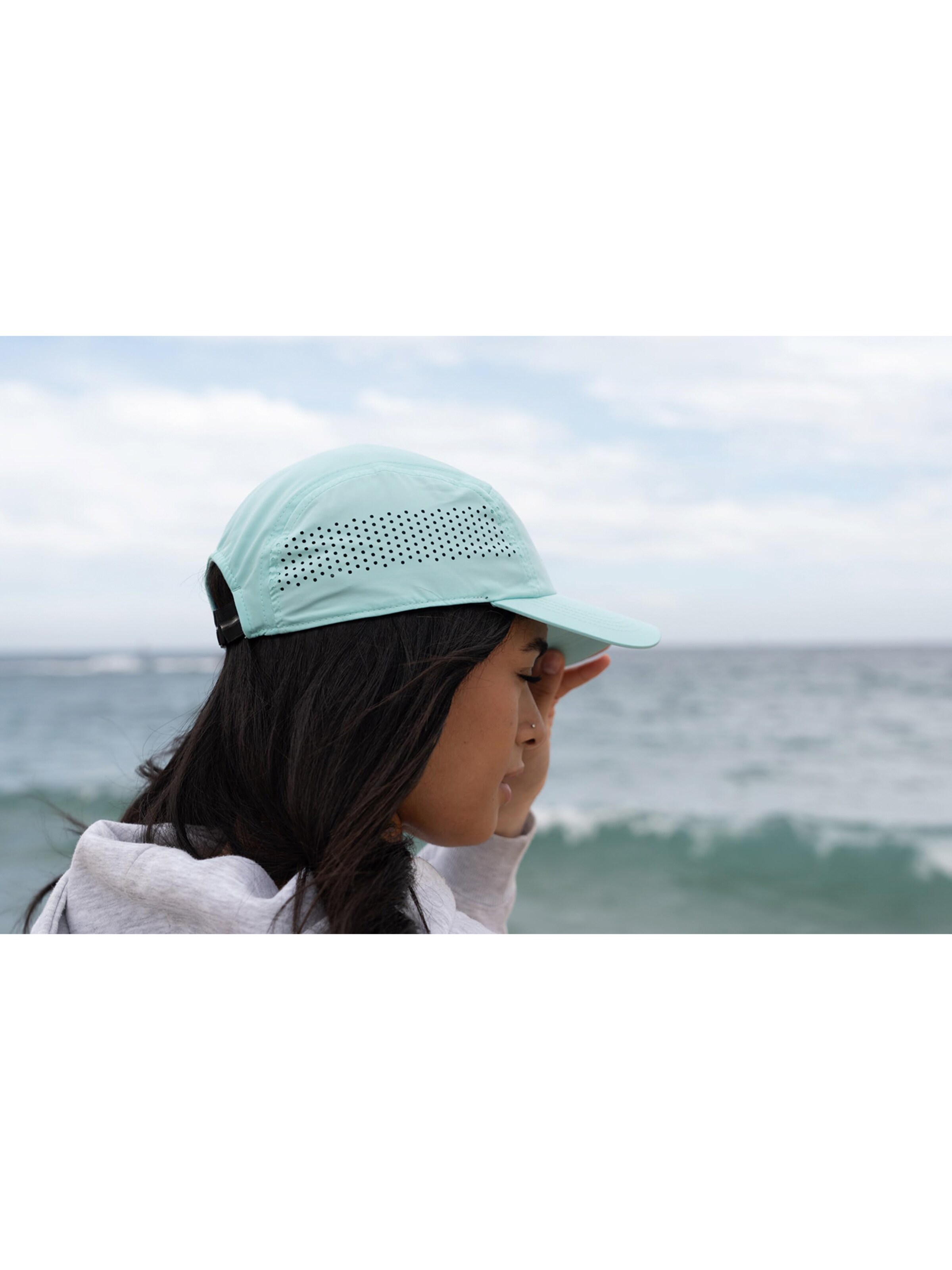 Surf Monkey Athletic Cap in Green