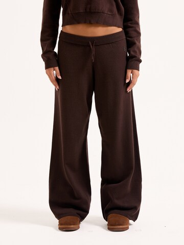 regular Pantaloni sportivi di Juicy Couture in marrone