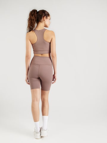 Girlfriend Collective Skinny Sportovní kalhoty – hnědá