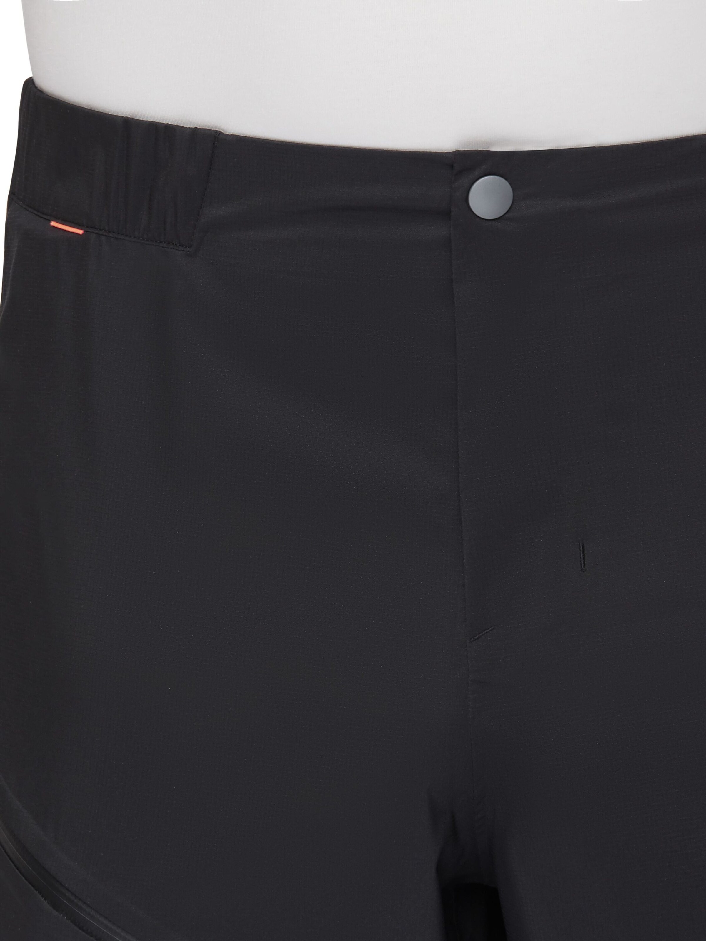 MAMMUT Regular Outdoorhose ‘Alto Light’ in Schwarz