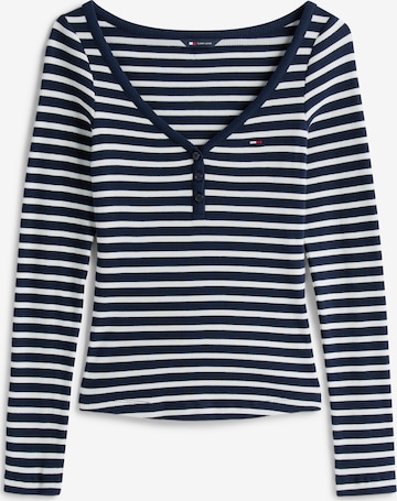 Tricou de la Tommy Jeans pe albastru: față