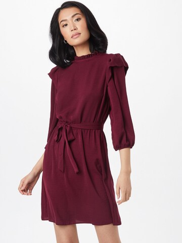 Robe-chemise 'JANE' NEW LOOK en rouge : devant