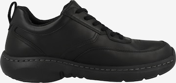 CLARKS Schnürschuh 'Pro' in Schwarz