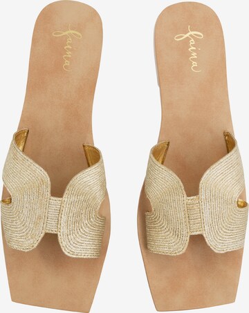 faina Mules in Gold