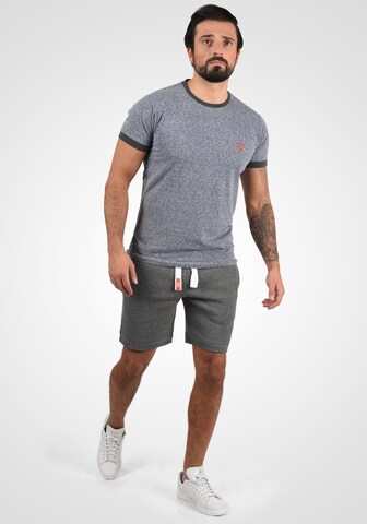 !Solid Regular Pants in Grey