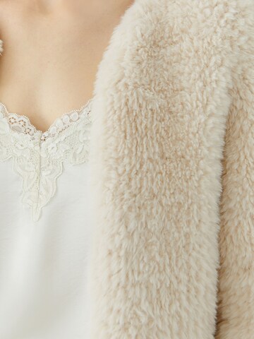 OUI Strickjacke in Beige
