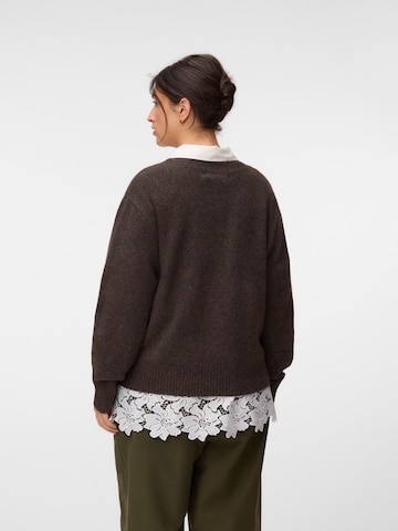 Vero Moda Curve Pulover 'VMCBOOM' | rjava barva