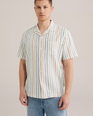 Regular fit Camicia di WE Fashion in bianco: frontale