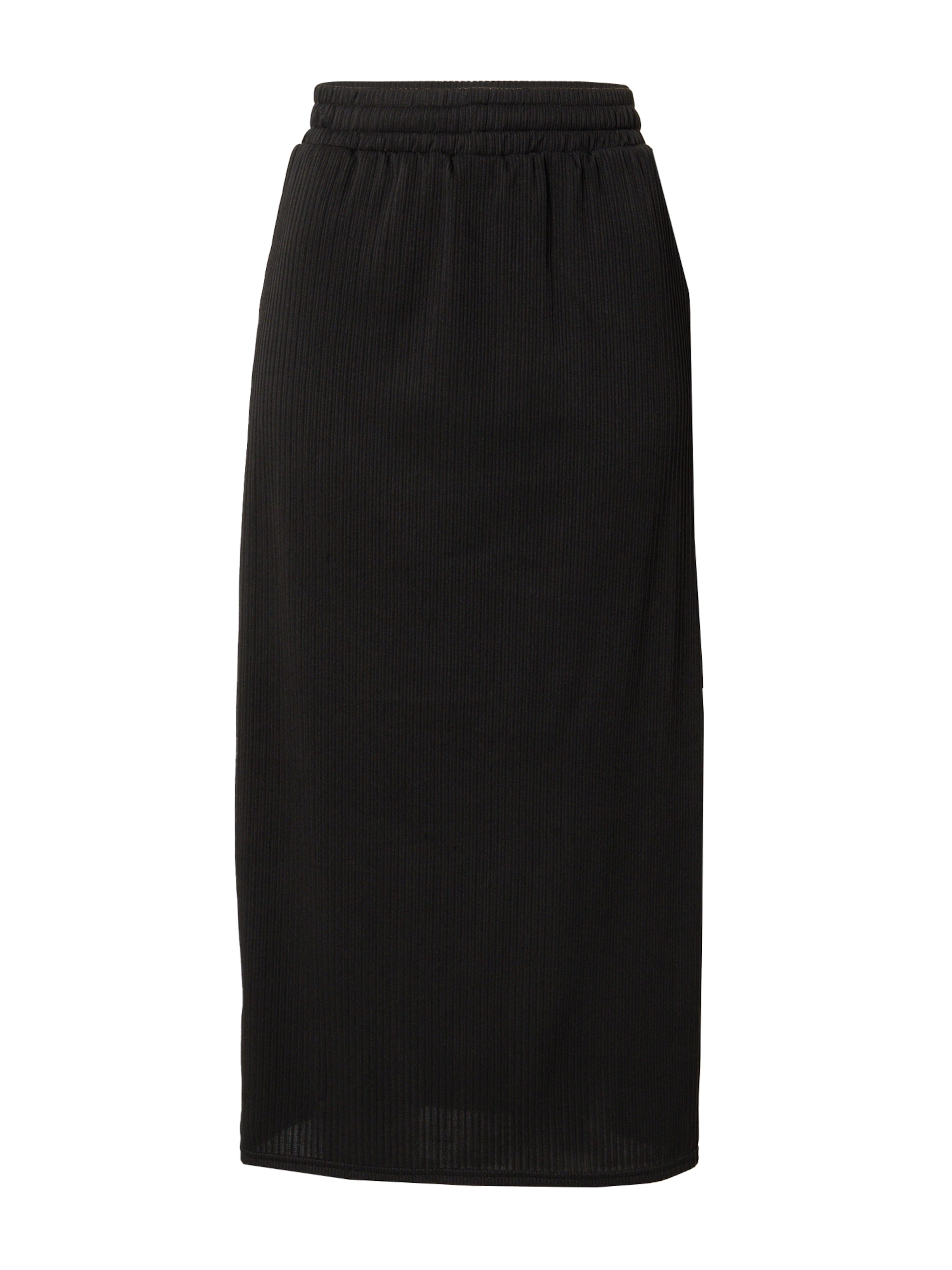 Urban Classics Skirt in Black: front