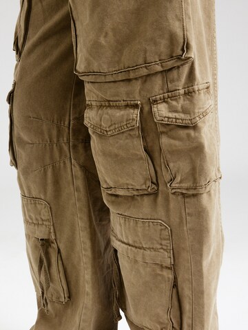 Loosefit Pantalon cargo ALPHA INDUSTRIES en vert