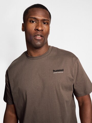 T-Shirt fonctionnel 'LEGACY NATE' Hummel en marron