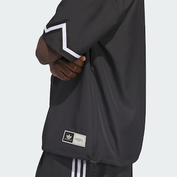 Maglietta 'Star' di ADIDAS ORIGINALS in nero