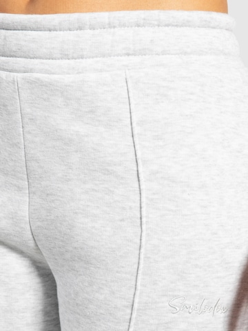 Smilodox Loose fit Trousers 'Milea' in Grey