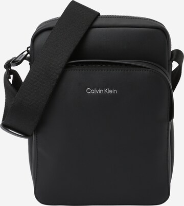 Geantă de umăr 'Must' de la Calvin Klein pe negru: față