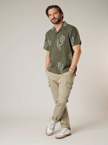 Deeluxe Regular Fit Hemd 'Cody' in Grün