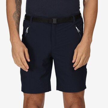 REGATTA Regular Outdoorshorts 'Xert III' in Blau