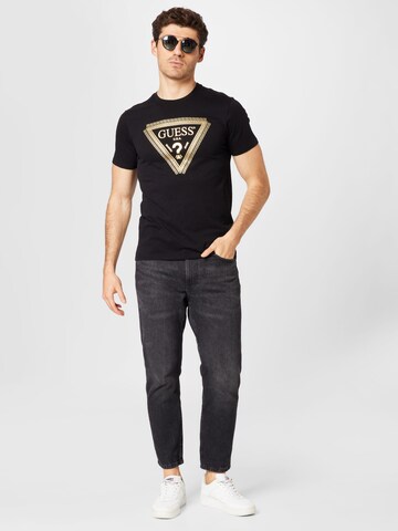 GUESS - Camiseta en negro