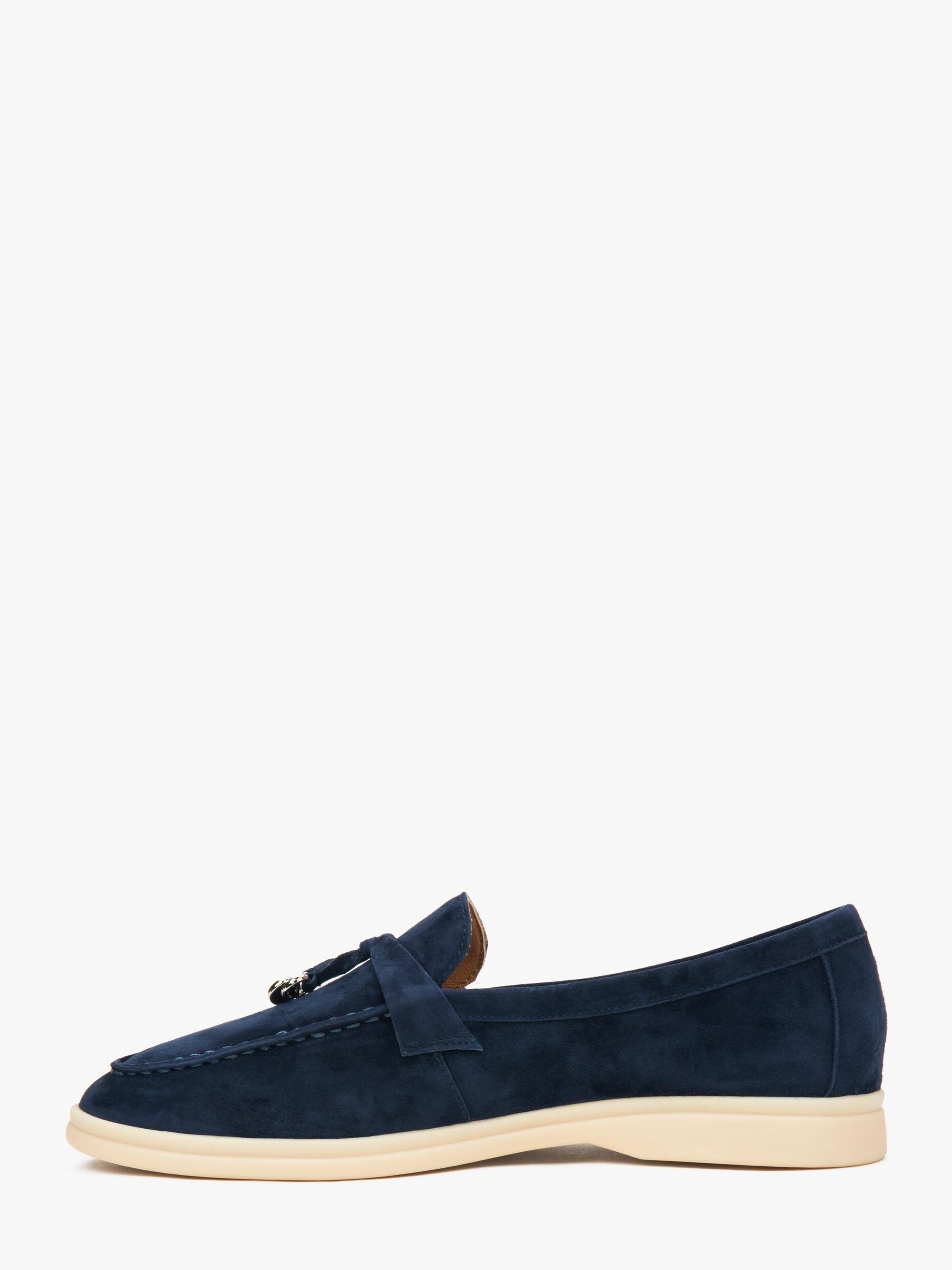 Estro Moccasin '935-2' in Blue