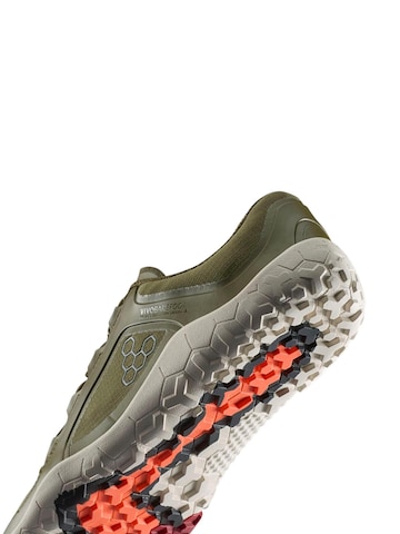 Chaussure basse 'PRIMUS TRAIL III ALL WEATHER' Vivo Barefoot en vert