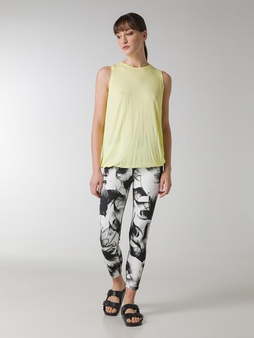 DEHA Sporttop in Geel