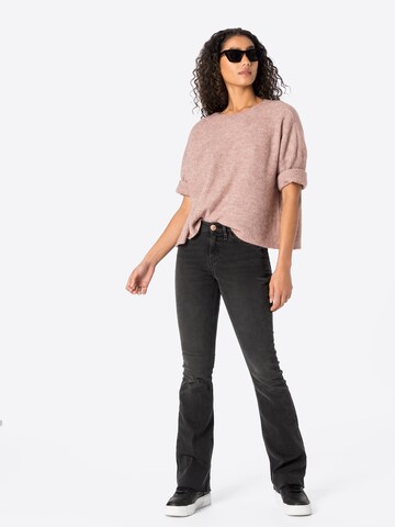 Evazați Jeans 'AMELIE' de la River Island pe negru